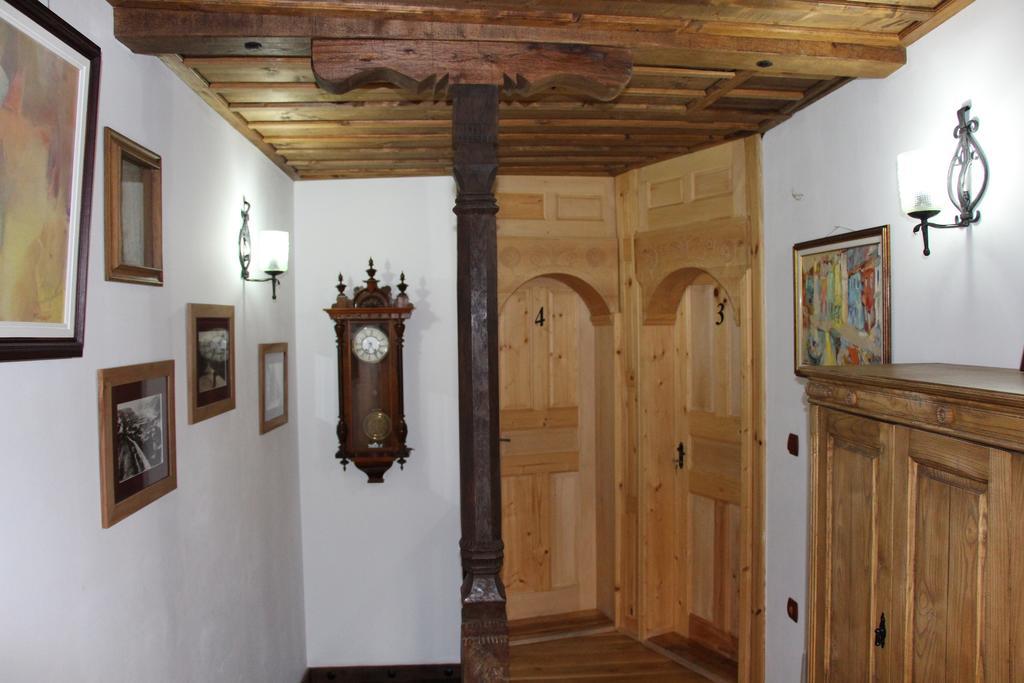 Guest House The Old Lovech Room photo